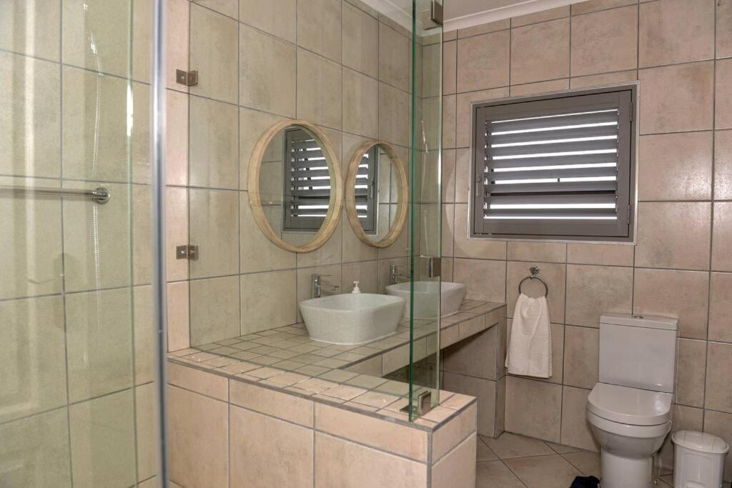 Madriko 36 Cozy Self Catering 2 Bedroom Apartment Langebaan Exterior foto